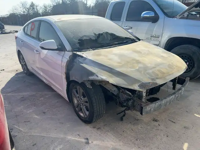 Photo of 2017 Hyundai Elantra