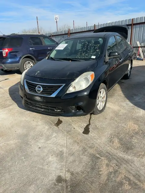 Photo of 2014 Nissan Versa