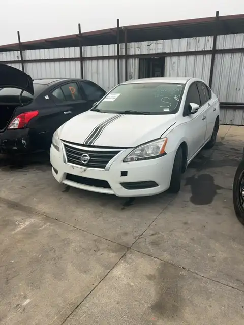 Photo of 2014 Nissan Sentra