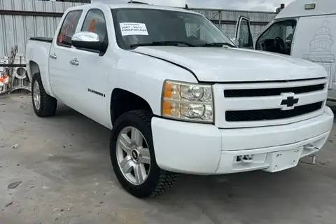 Photo of 2007 Chevrolet Silverado