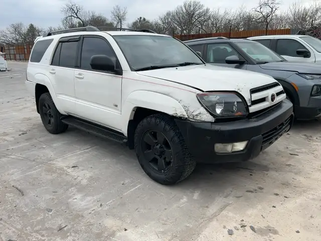 Photo of 2004 Toyota 4Runner