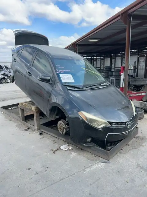 Photo of 2014 Toyota Corolla