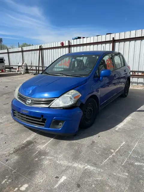 Photo of 2012 Nissan Versa