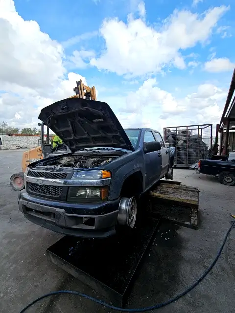 Photo of 2005 Chevrolet Colorado