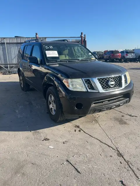 Photo of 2011 Nissan Pathfinder