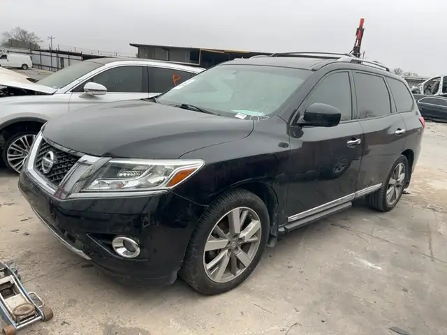 Photo of 2016 Nissan Pathfinder