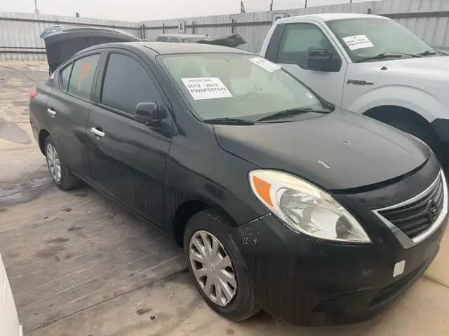 Photo of 2012 Nissan Versa