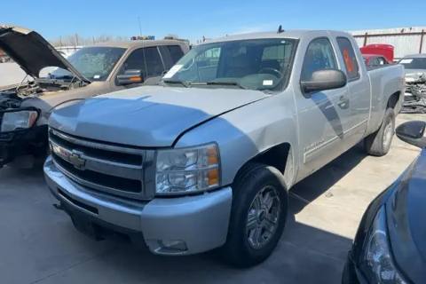 Photo of 2011 Chevrolet Silverado