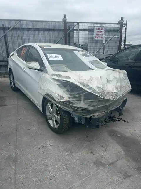 Photo of 2013 Hyundai Elantra