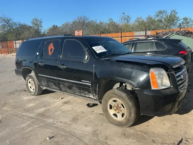 Photo of 2010 Gmc Yukon Xl