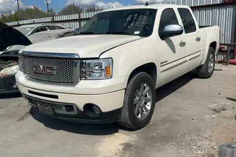 Photo of 2011 Gmc Sierra