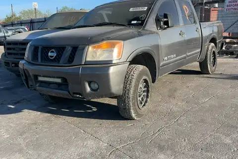 Photo of 2011 Nissan Titan
