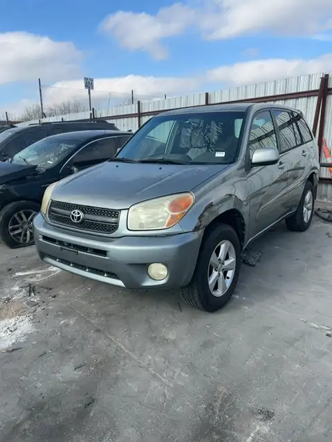 Photo of 2005 Toyota Rav4