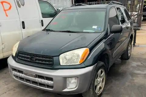 Photo of 2003 Toyota Rav4