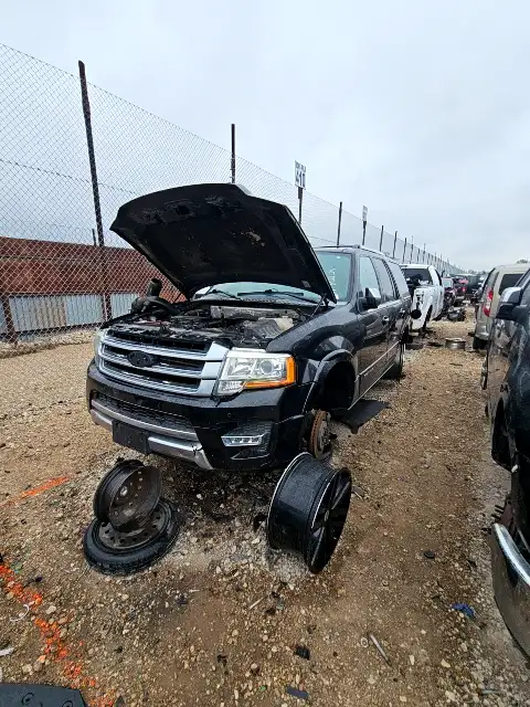Photo of 2015 Ford Expedition