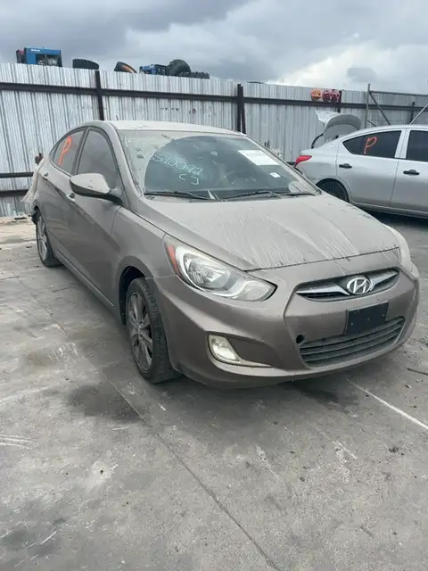 Photo of 2012 Hyundai Accent