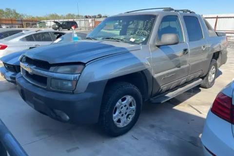 Photo of 2003 Chevrolet Avalanche
