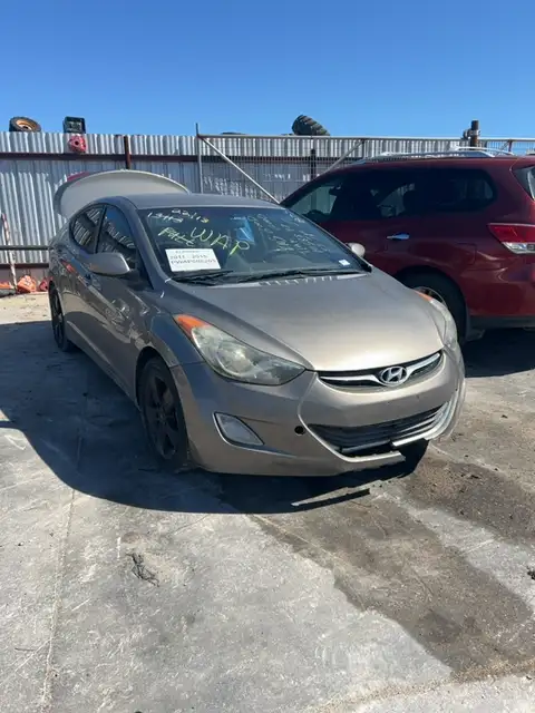 Photo of 2013 Hyundai Elantra