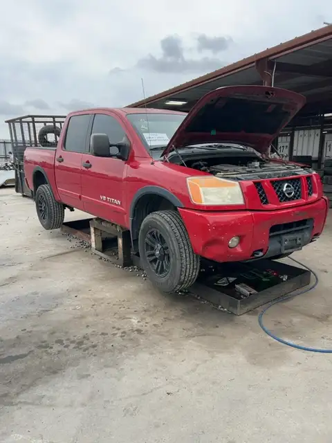 Photo of 2012 Nissan Titan