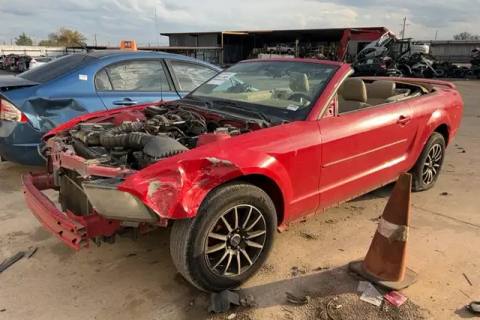 Photo of 2006 Ford Mustang
