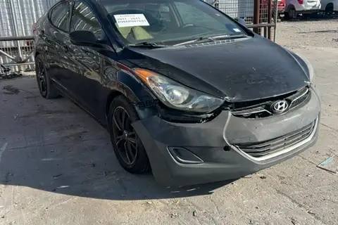Photo of 2013 Hyundai Elantra