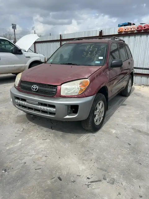 Photo of 2004 Toyota Rav4