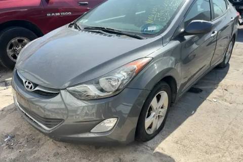 Photo of 2013 Hyundai Elantra