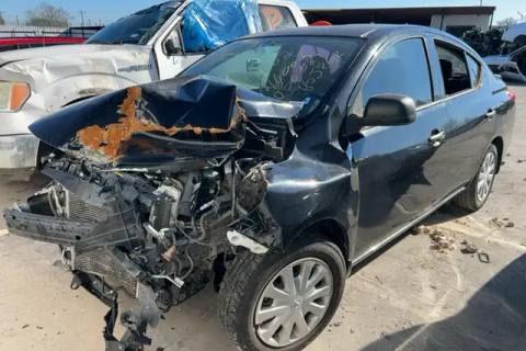 Photo of 2015 Nissan Versa