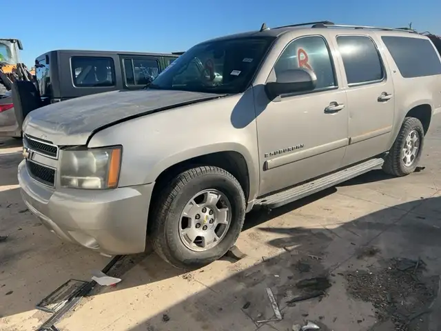 Photo of 2007 Chevrolet Suburban
