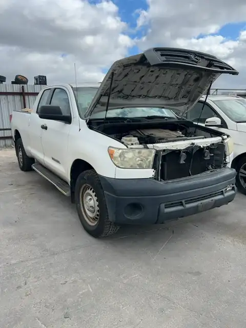 Photo of 2010 Toyota Tundra