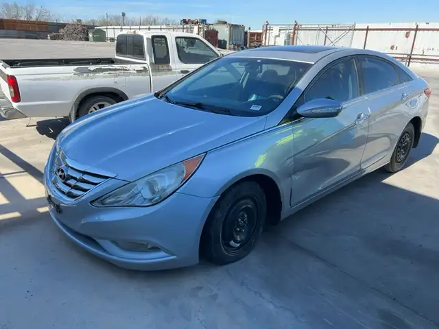 Photo of 2013 Hyundai Sonata