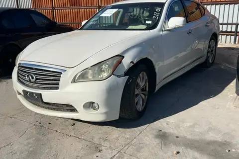 Photo of 2012 Infiniti M37
