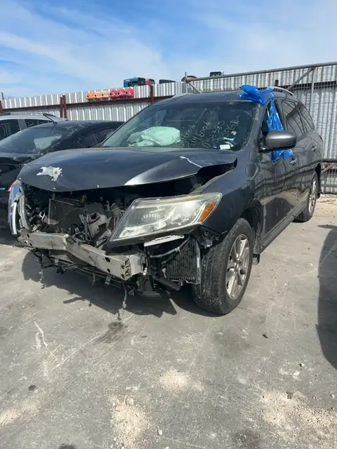 Photo of 2015 Nissan Pathfinder