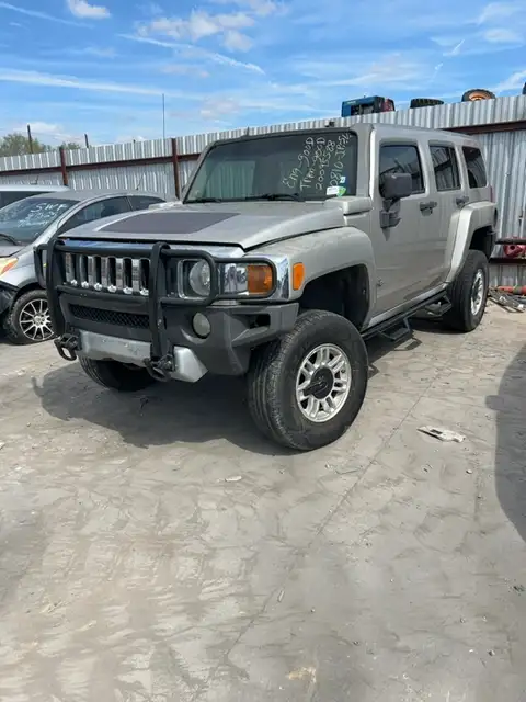 Photo of 2008 Hummer H3