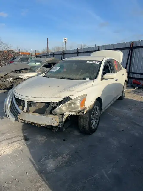 Photo of 2015 Nissan Altima