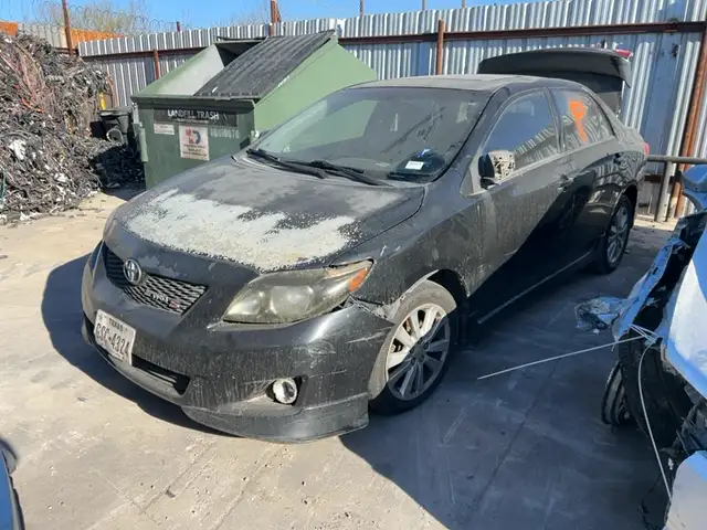 Photo of 2010 Toyota Corolla