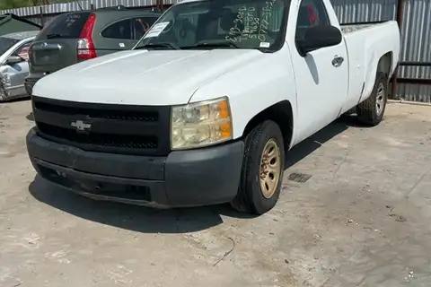 Photo of 2007 Chevrolet Silverado