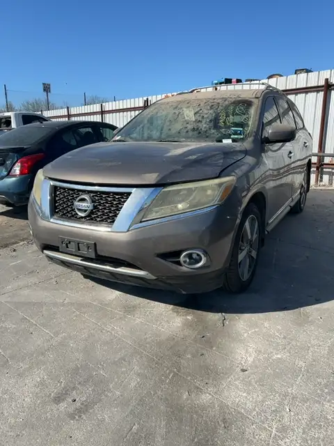 Photo of 2013 Nissan Pathfinder