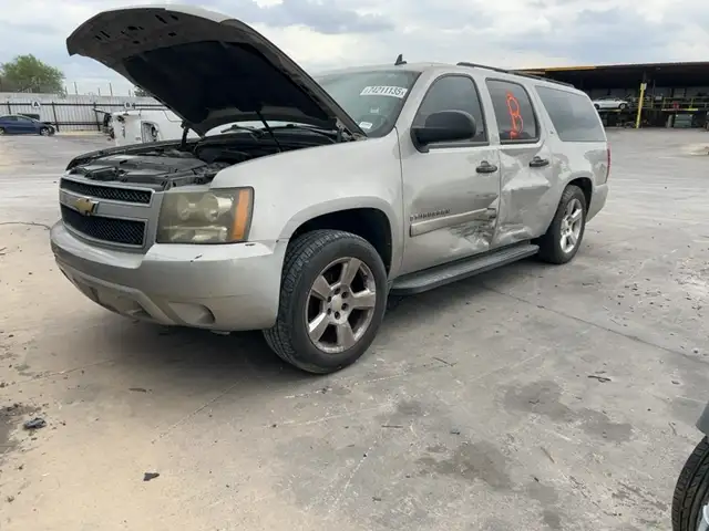 Photo of 2009 Chevrolet Suburban