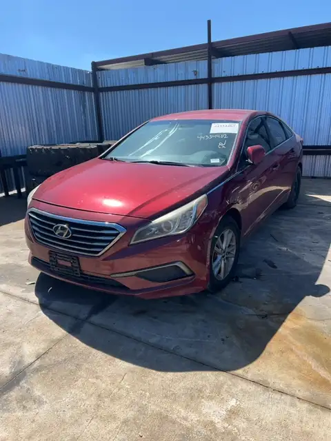 Photo of 2016 Hyundai Sonata