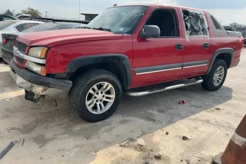 Photo of 2003 Chevrolet Avalanche