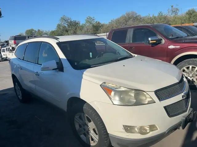 Photo of 2011 Chevrolet Traverse