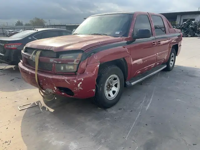 Photo of 2002 Chevrolet Avalanche