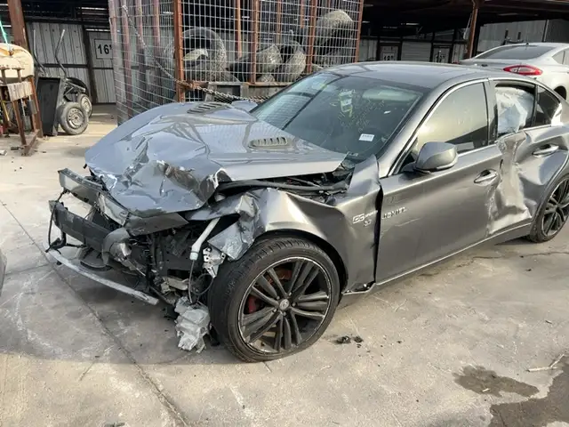 Photo of 2014 Infiniti Q50