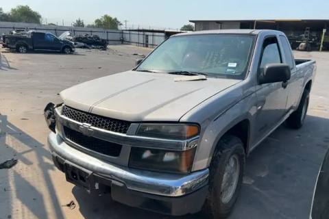 Photo of 2005 Chevrolet Colorado