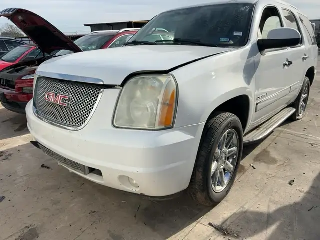 Photo of 2012 Gmc Yukon