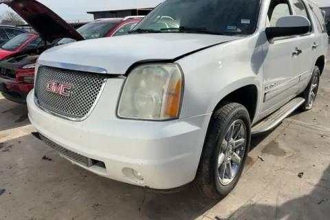 Photo of 2012 Gmc Yukon