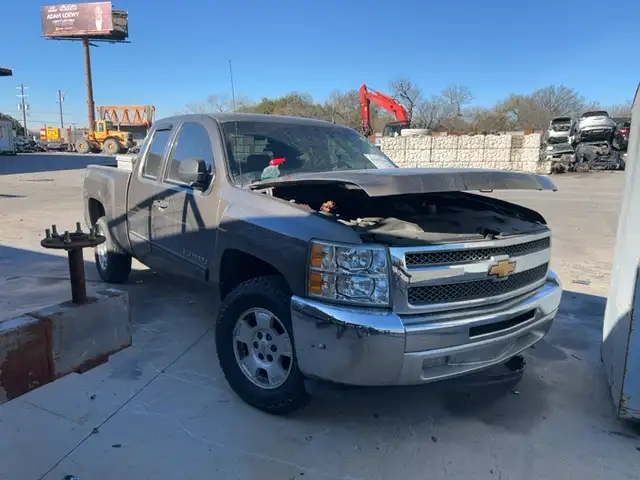 Photo of 2012 Chevrolet Silverado