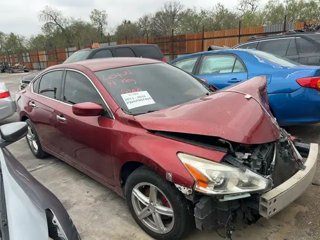 Photo of 2014 Nissan Altima