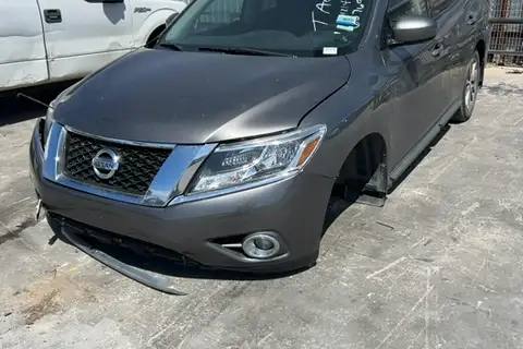 Photo of 2015 Nissan Pathfinder